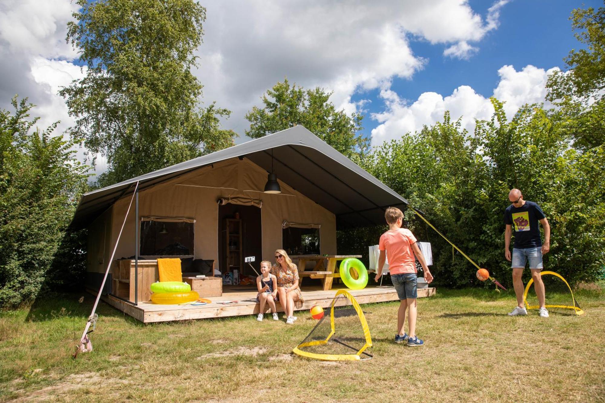 Rcn Vakantiepark De Potten Offingawier Ngoại thất bức ảnh